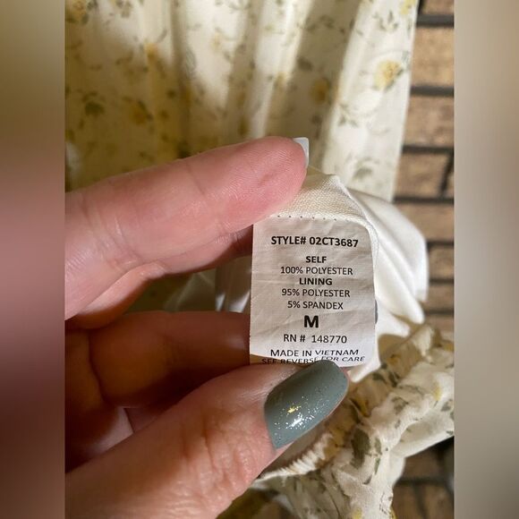 Sienna sky sleeveless blouse - Picture 3 of 6